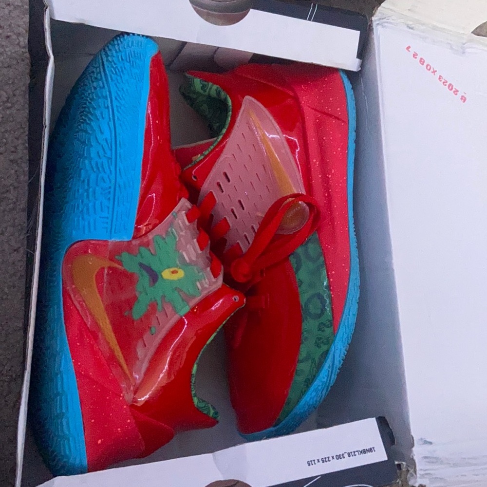 Kyrie 2 Lows Mr. Krabs